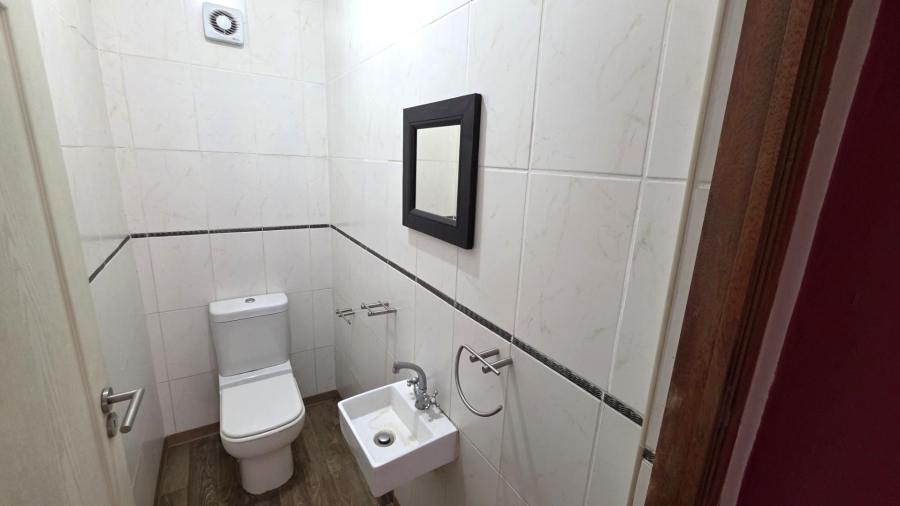 3 Bedroom Property for Sale in Xanadu Eco Park North West